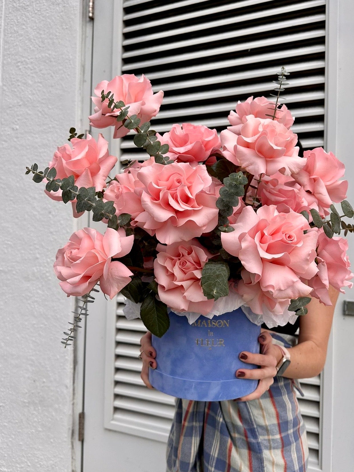 Pink Attraction - Premium 25 long stem roses hand opened with eucalyptus