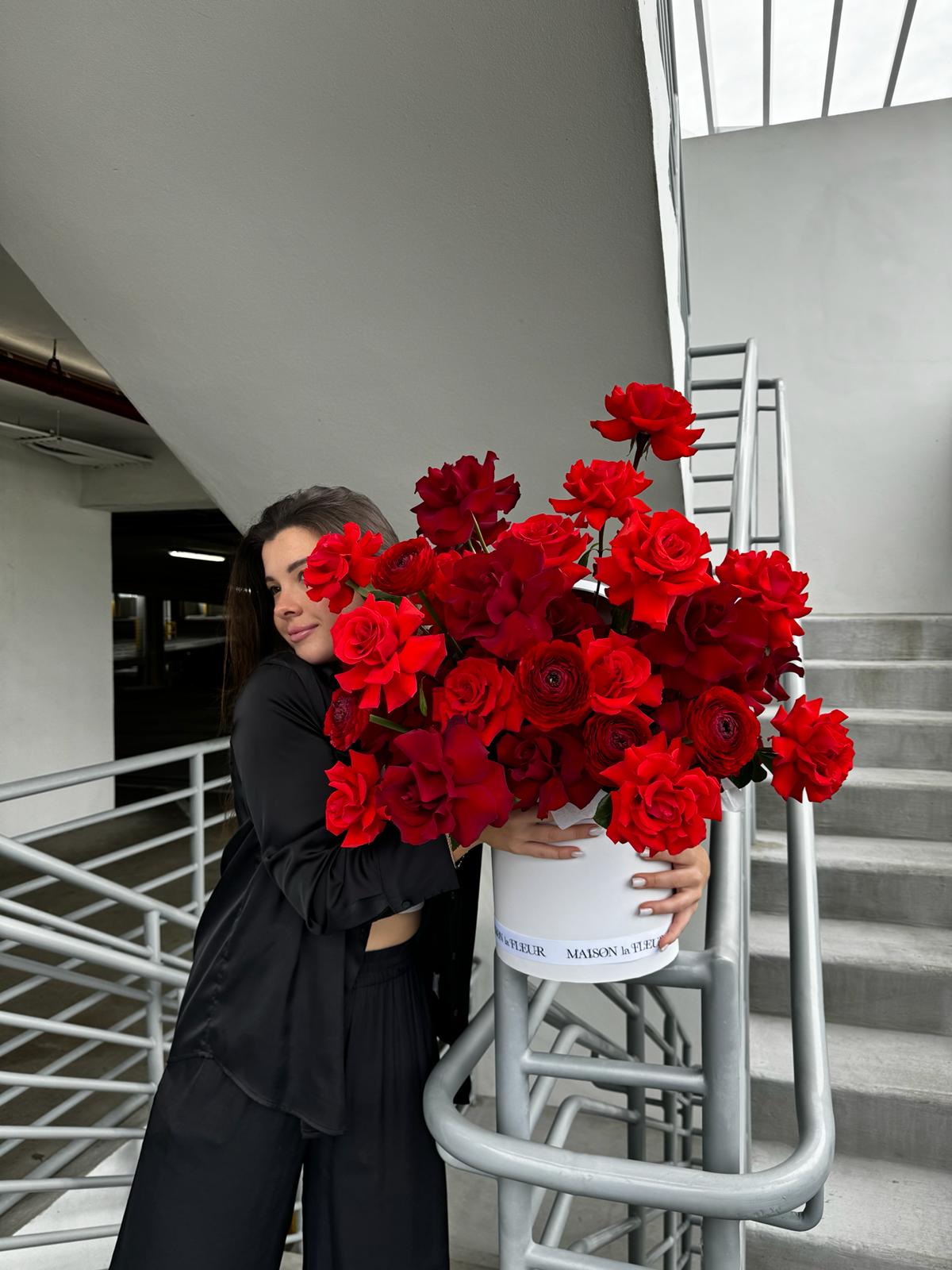 Red-y for Luv - Premium long stem roses, anemones