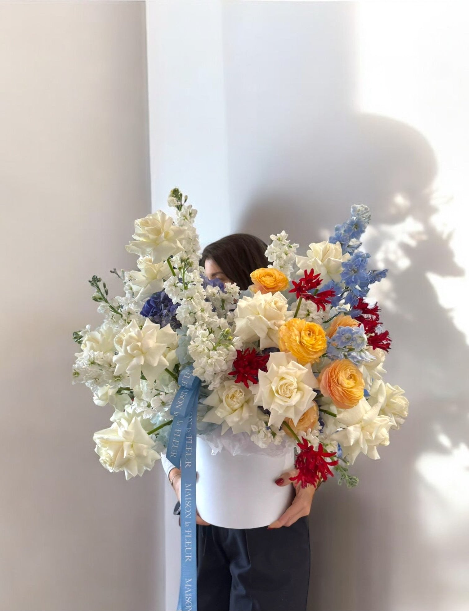 Amber Sky - European style loose arrangement with premium garden and long stem roses, hydrangea and lisianthus - Maison la Fleur