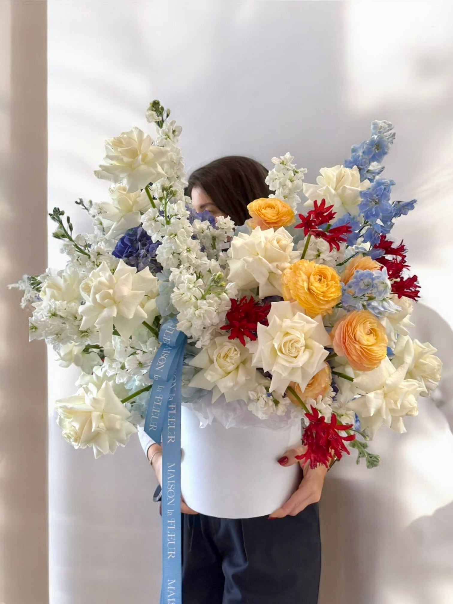 Amber Sky - European style loose arrangement with premium garden and long stem roses, hydrangea and lisianthus - Maison la Fleur