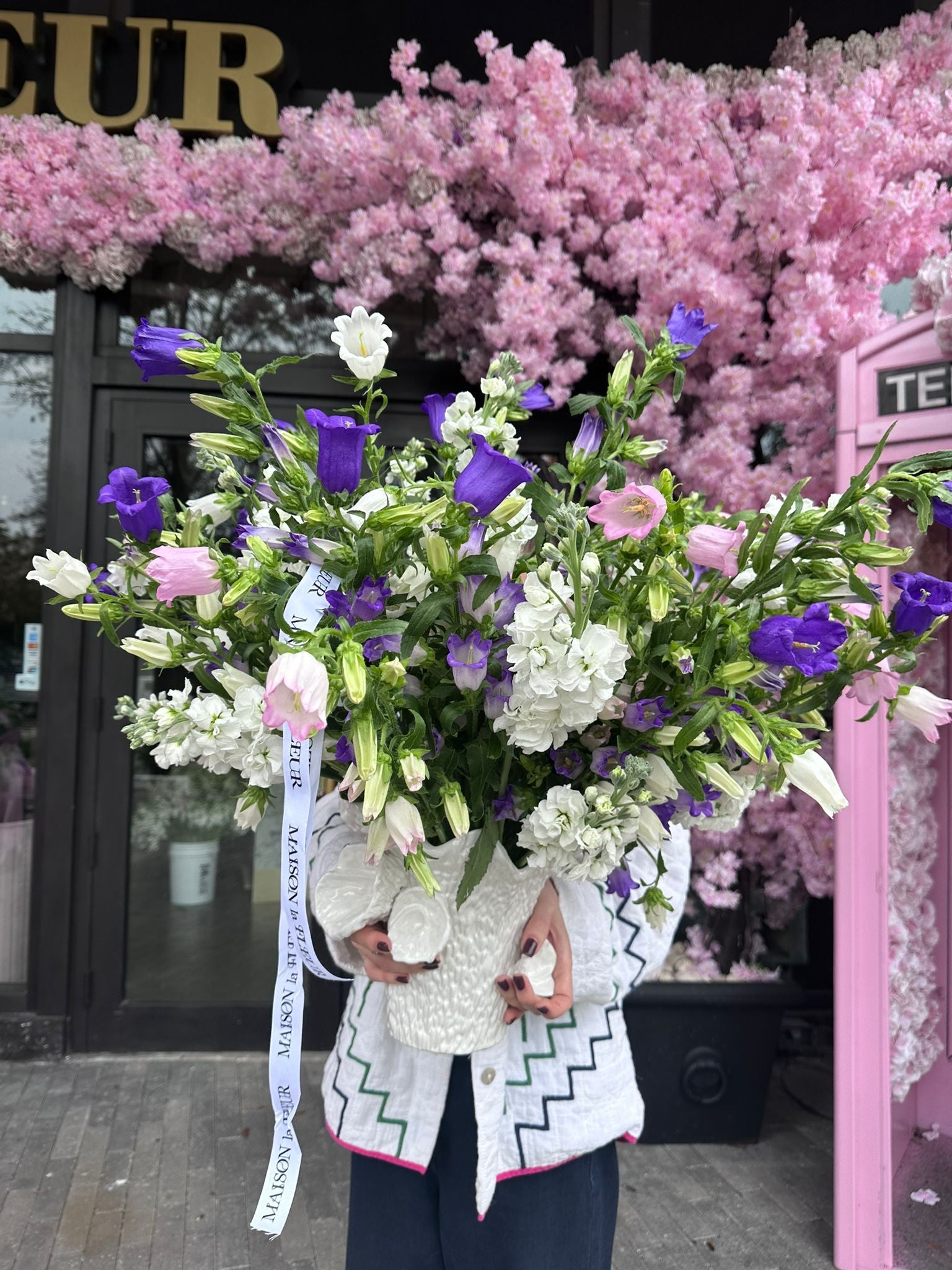 Bellflower waltz - Premium flower arrangement comes in a beautiful vase. Campanula and stock flowers - Maison la Fleur