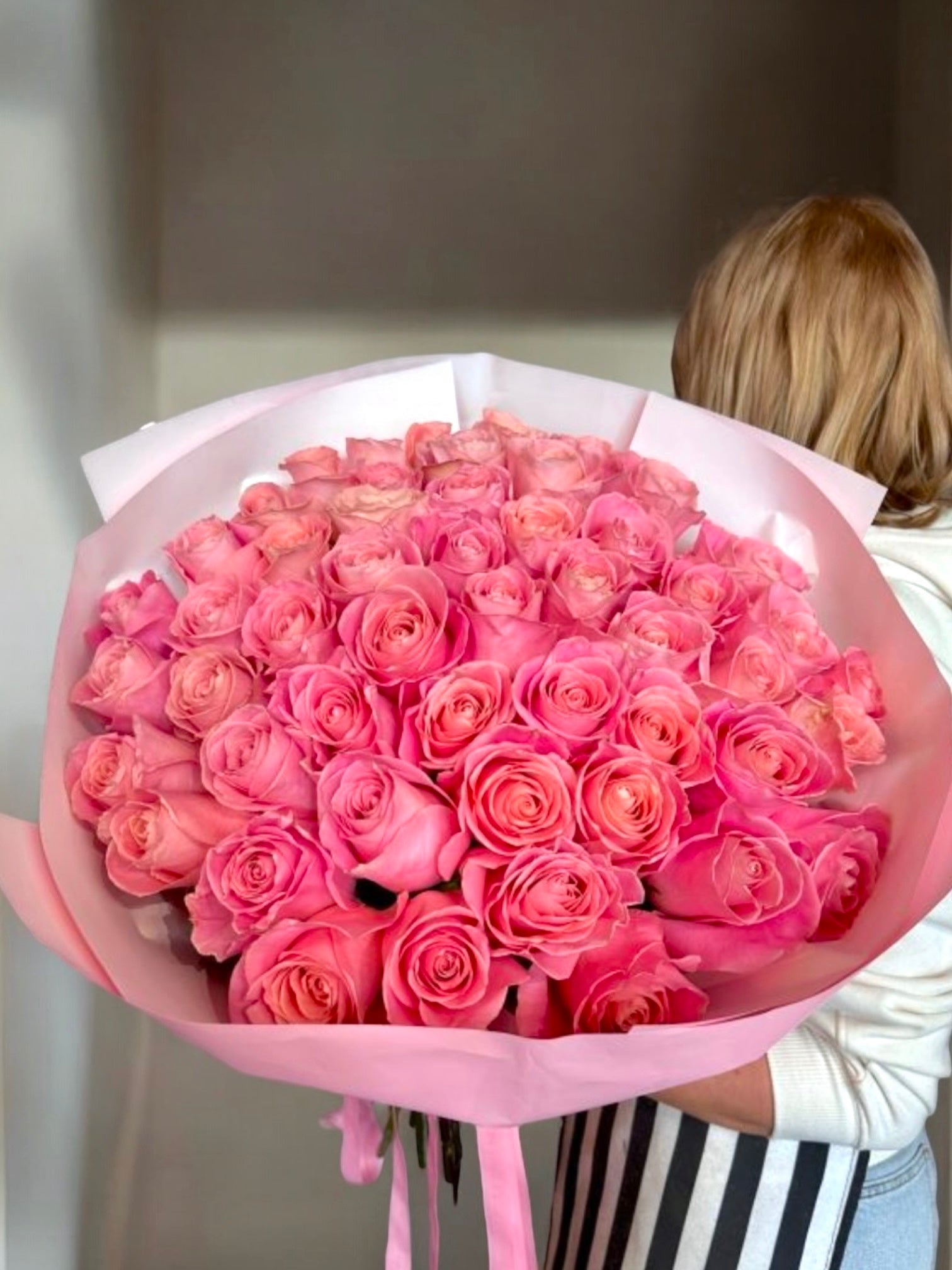 Better in Pink Roses - Premium pink roses - Maison la Fleur