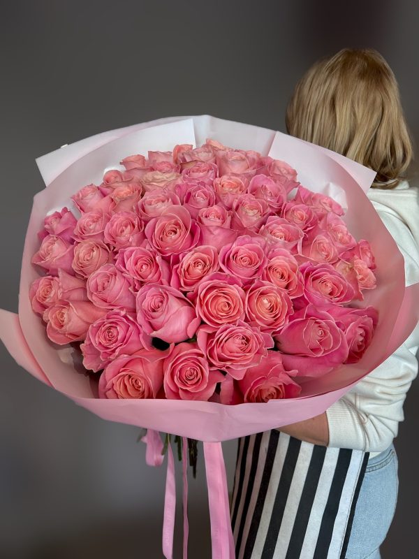 Better in Pink Roses - Premium pink roses - Maison la Fleur