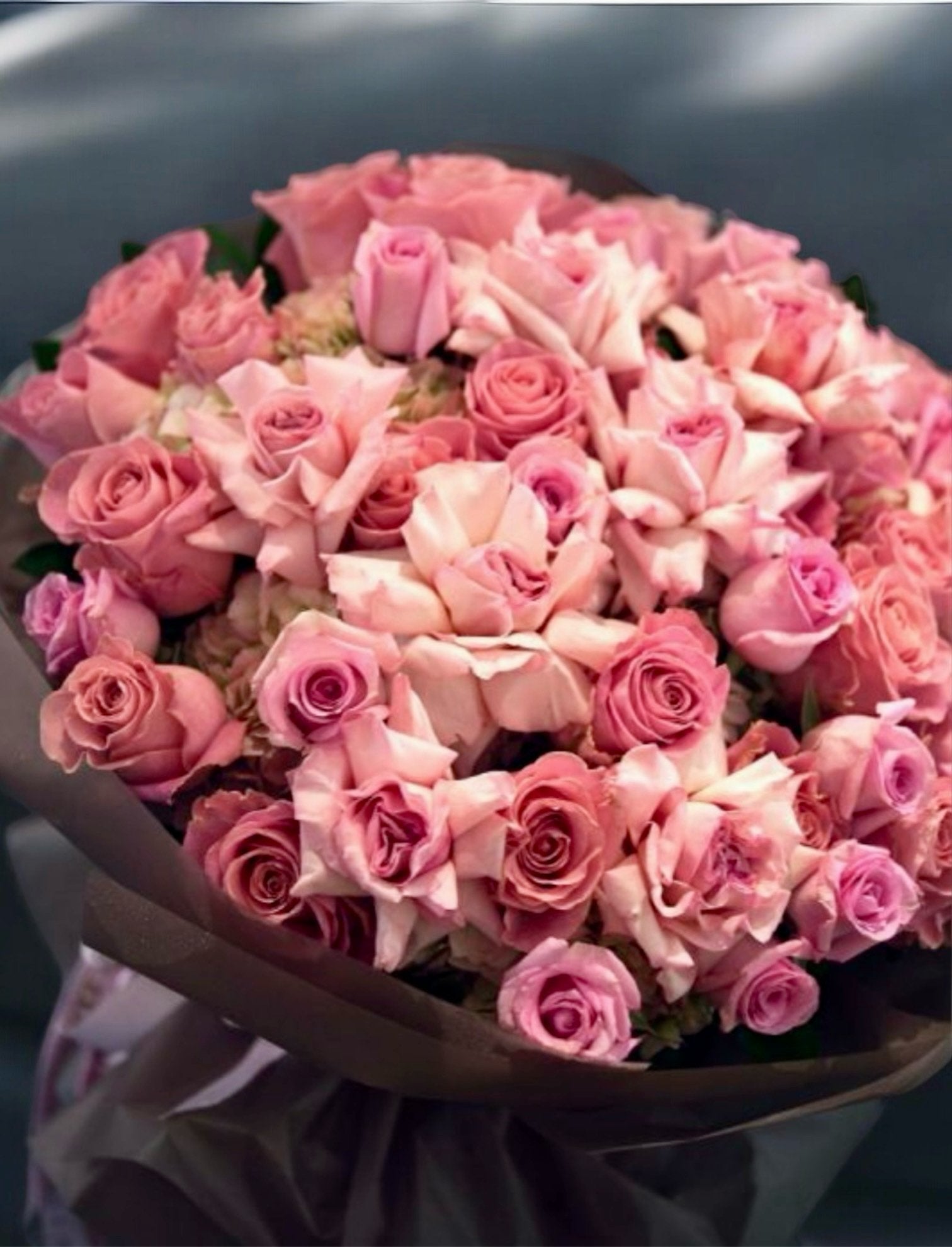 Crazy For You - VIP bouquet of garden and hermosa roses - Maison la Fleur