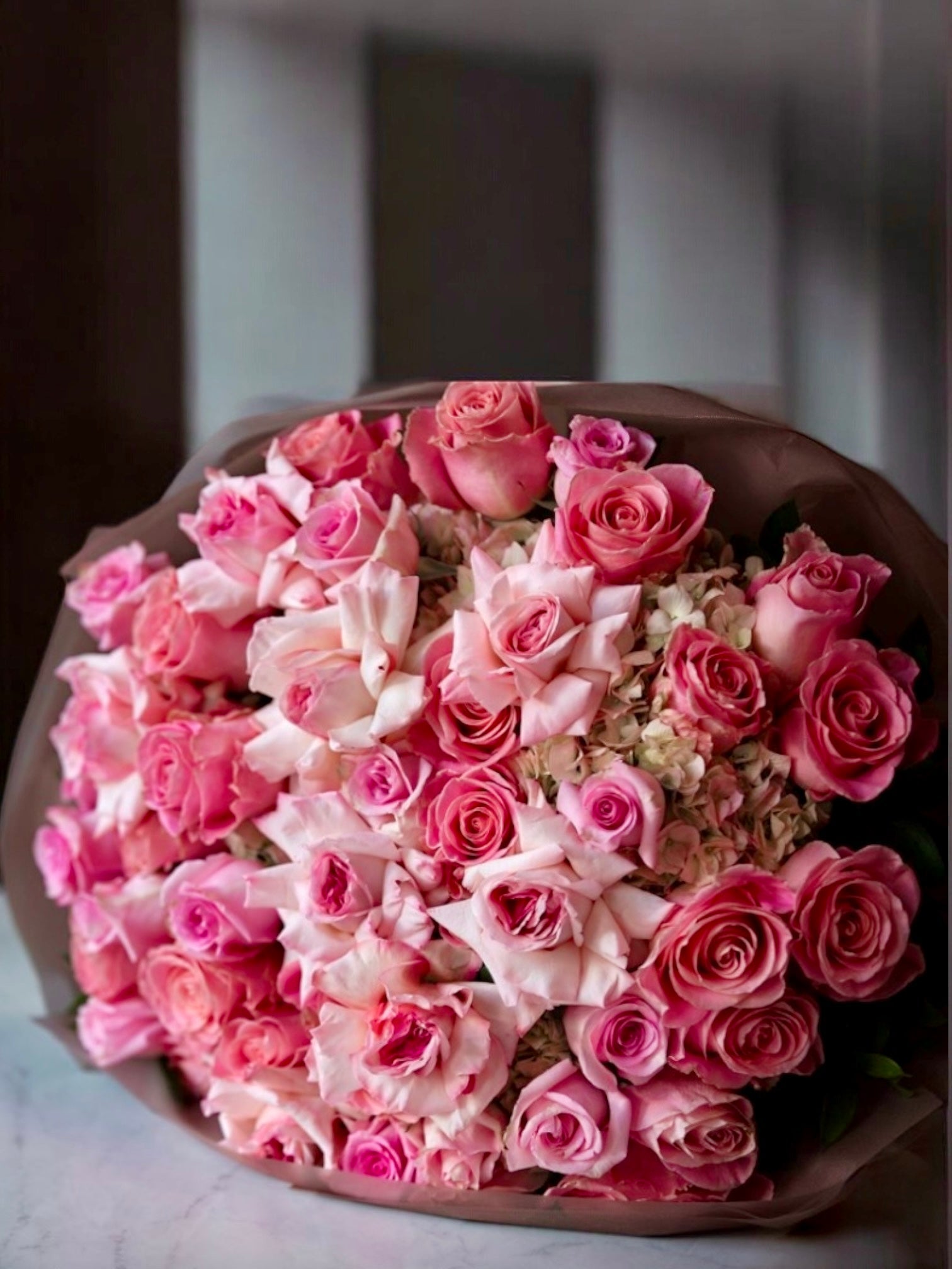 Crazy For You - VIP bouquet of garden and hermosa roses - Maison la Fleur