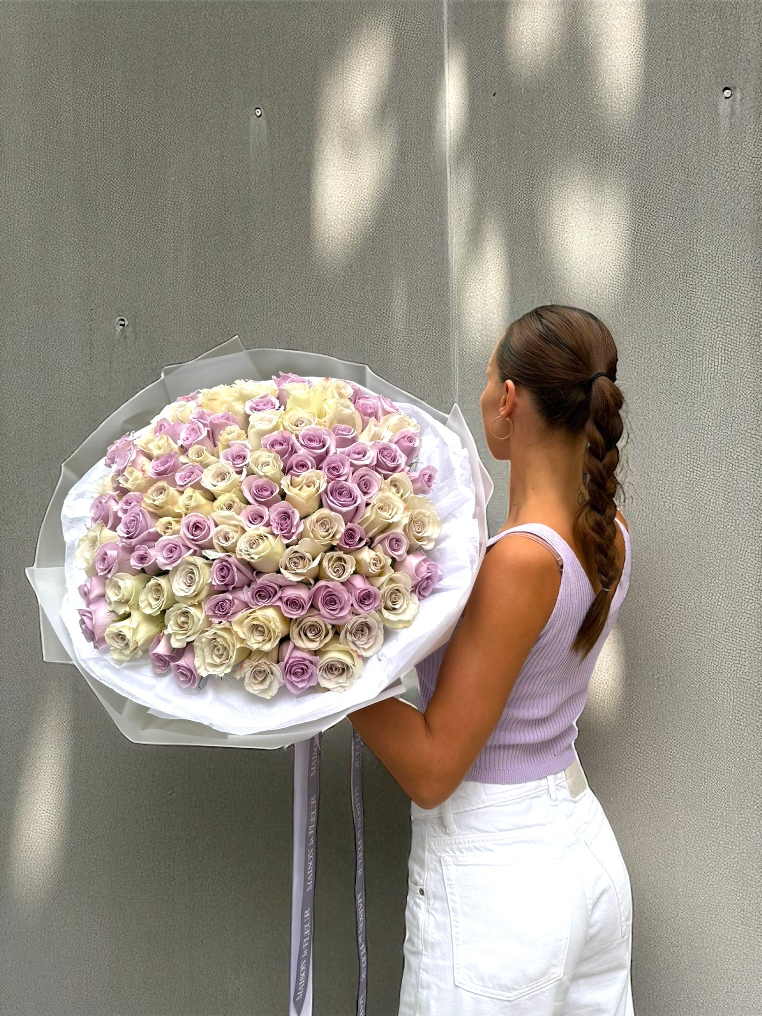 Do you LILAC it? 100 roses - lilac roses - Maison la Fleur