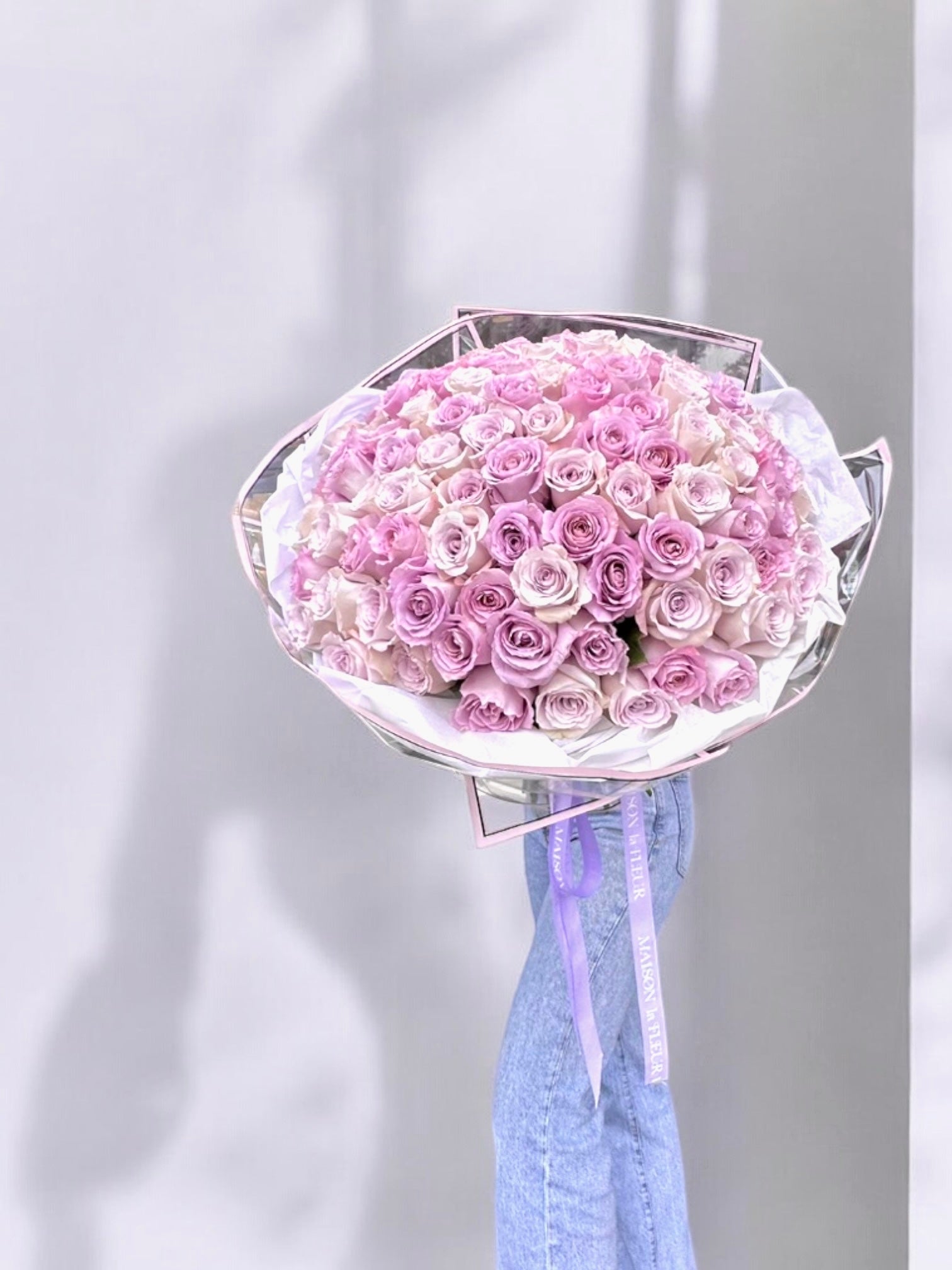 Do you LILAC it? 100 roses - lilac roses - Maison la Fleur