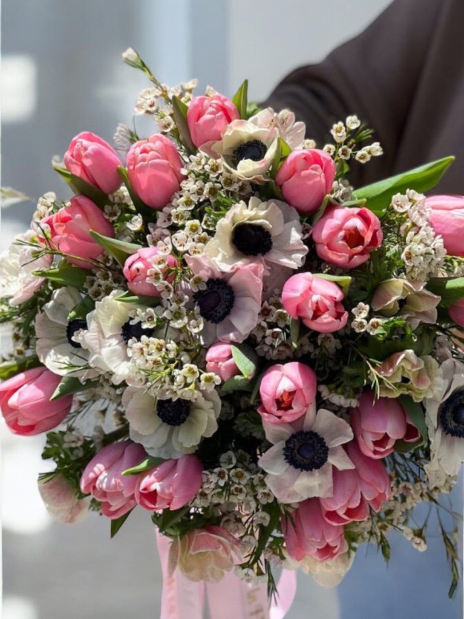 Eye Candy - Dutch tulips, Dutch anemones, wax flower - Maison la Fleur