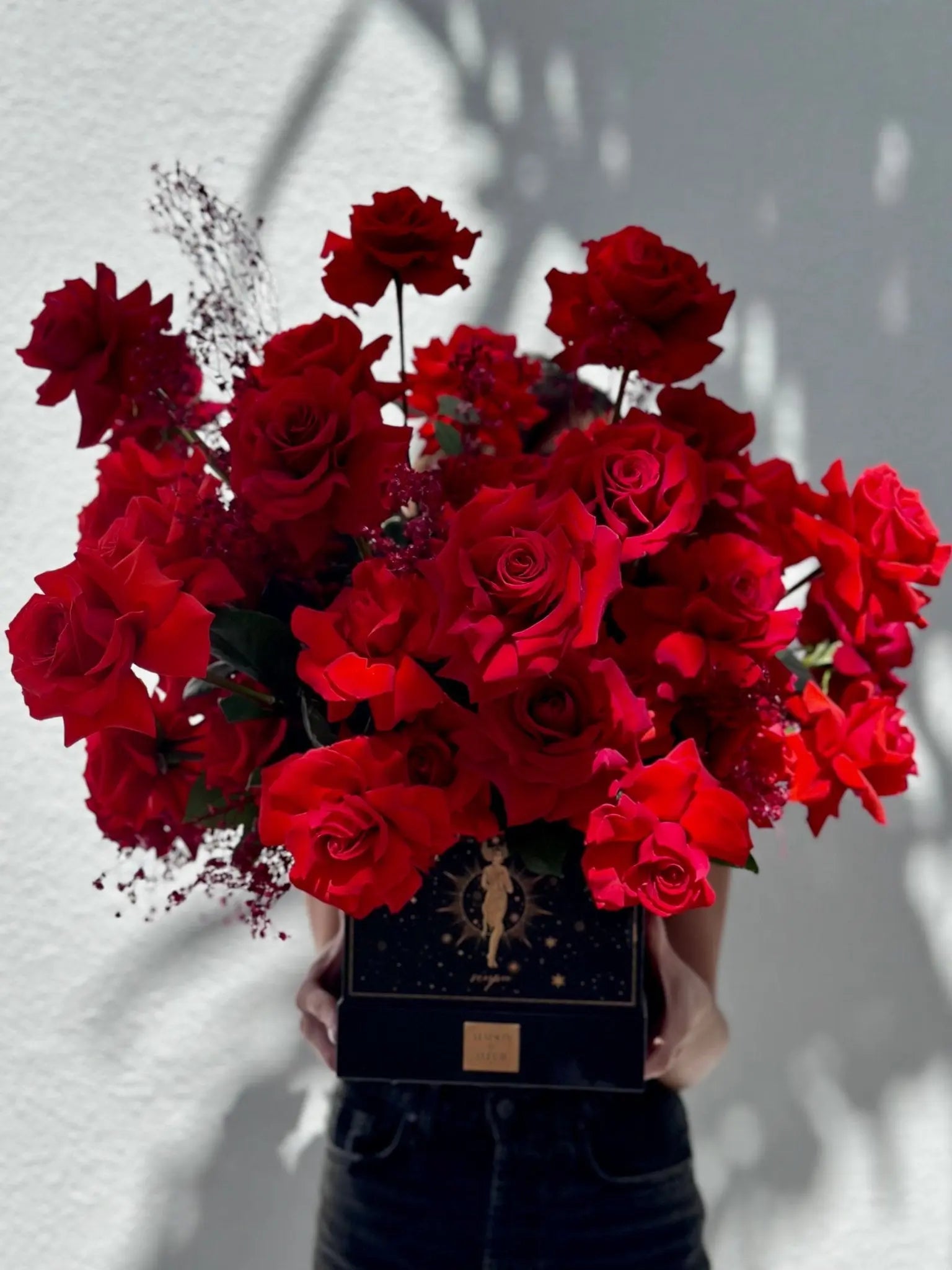 Premium Box Roses