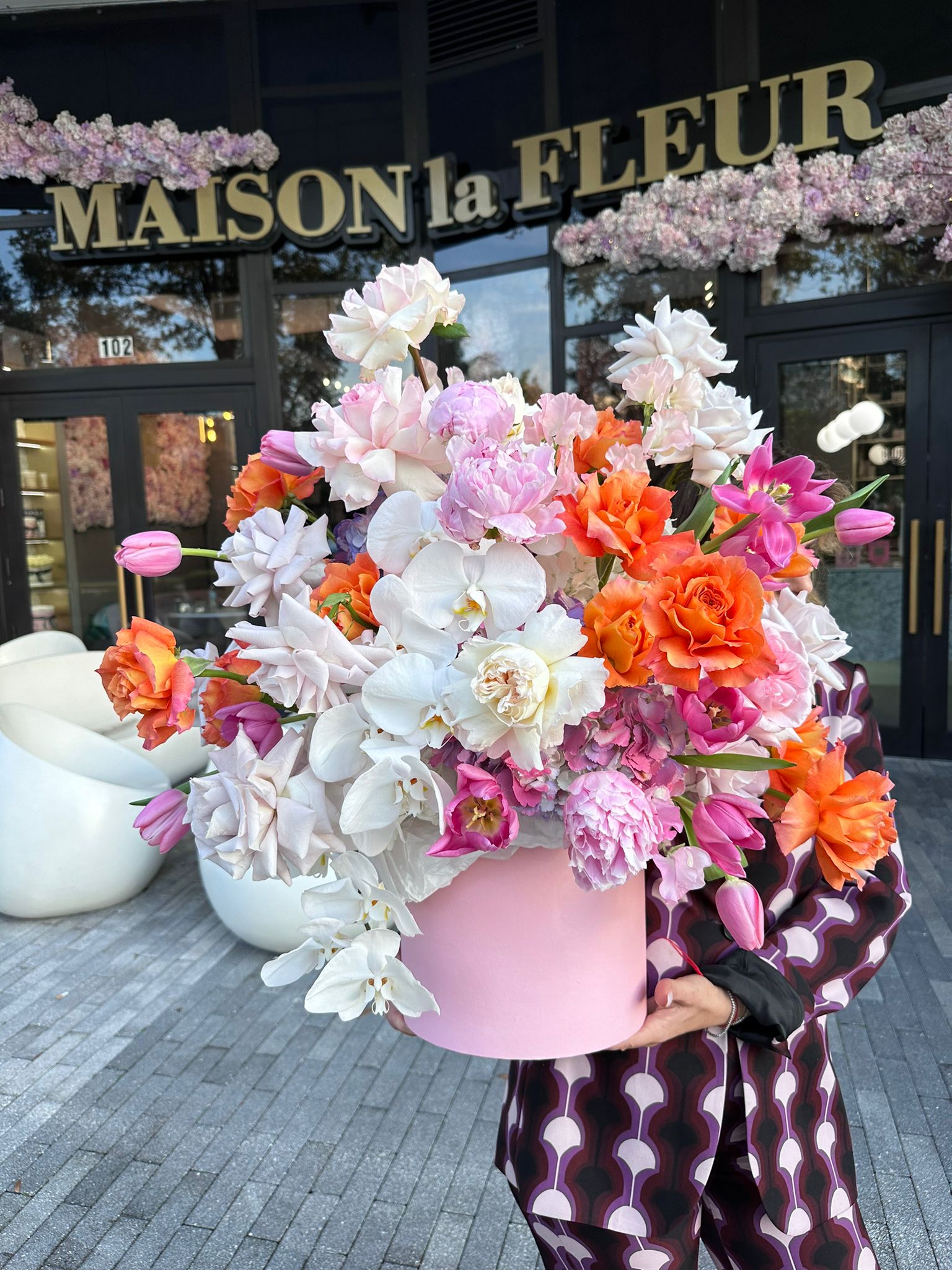 Inner Peach - Premium long stem roses, peonies, Orchidea Phalaenopsis, tulips, hydrangea - Maison la Fleur