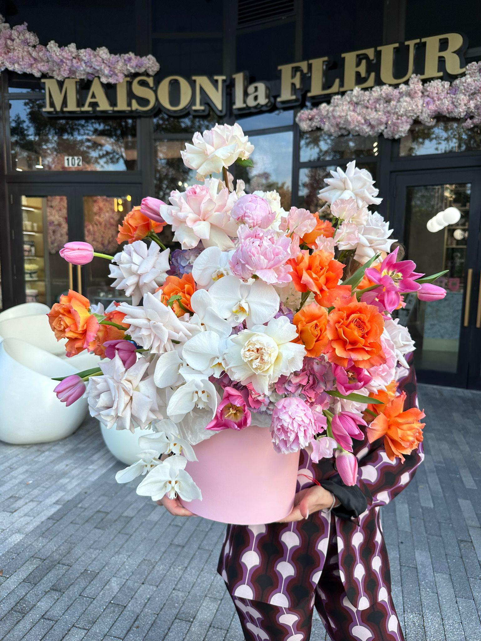 Inner Peach - Premium long stem roses, peonies, Orchidea Phalaenopsis, tulips, hydrangea - Maison la Fleur