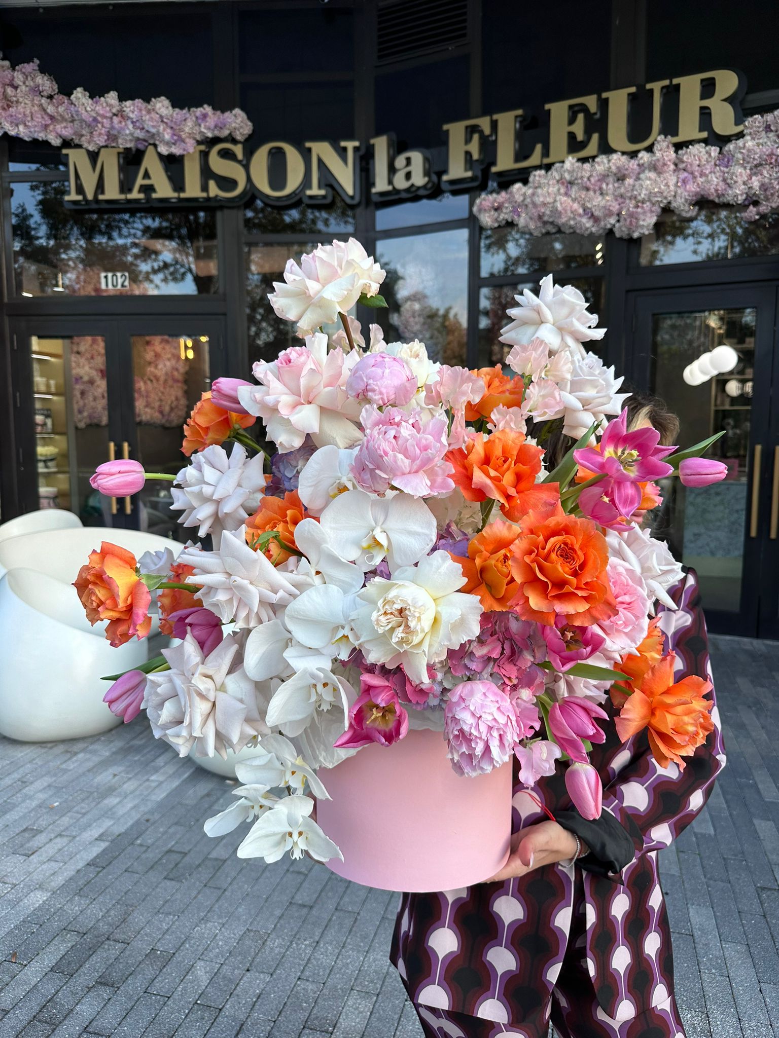 Inner Peach - Premium long stem roses, peonies, Orchidea Phalaenopsis, tulips, hydrangea - Maison la Fleur