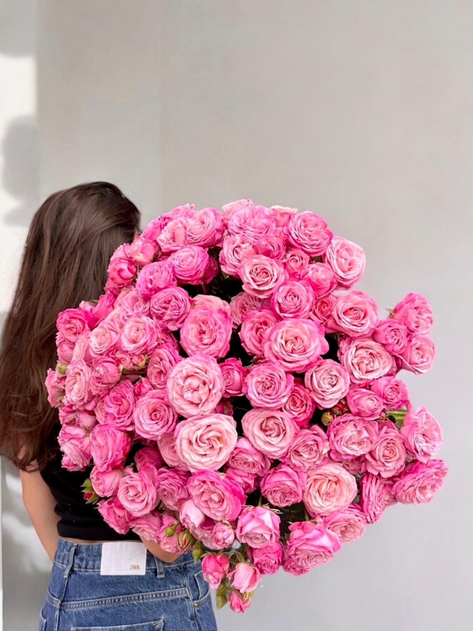 Love is in the air - Bouquet 50 Garden spray roses - Maison la Fleur