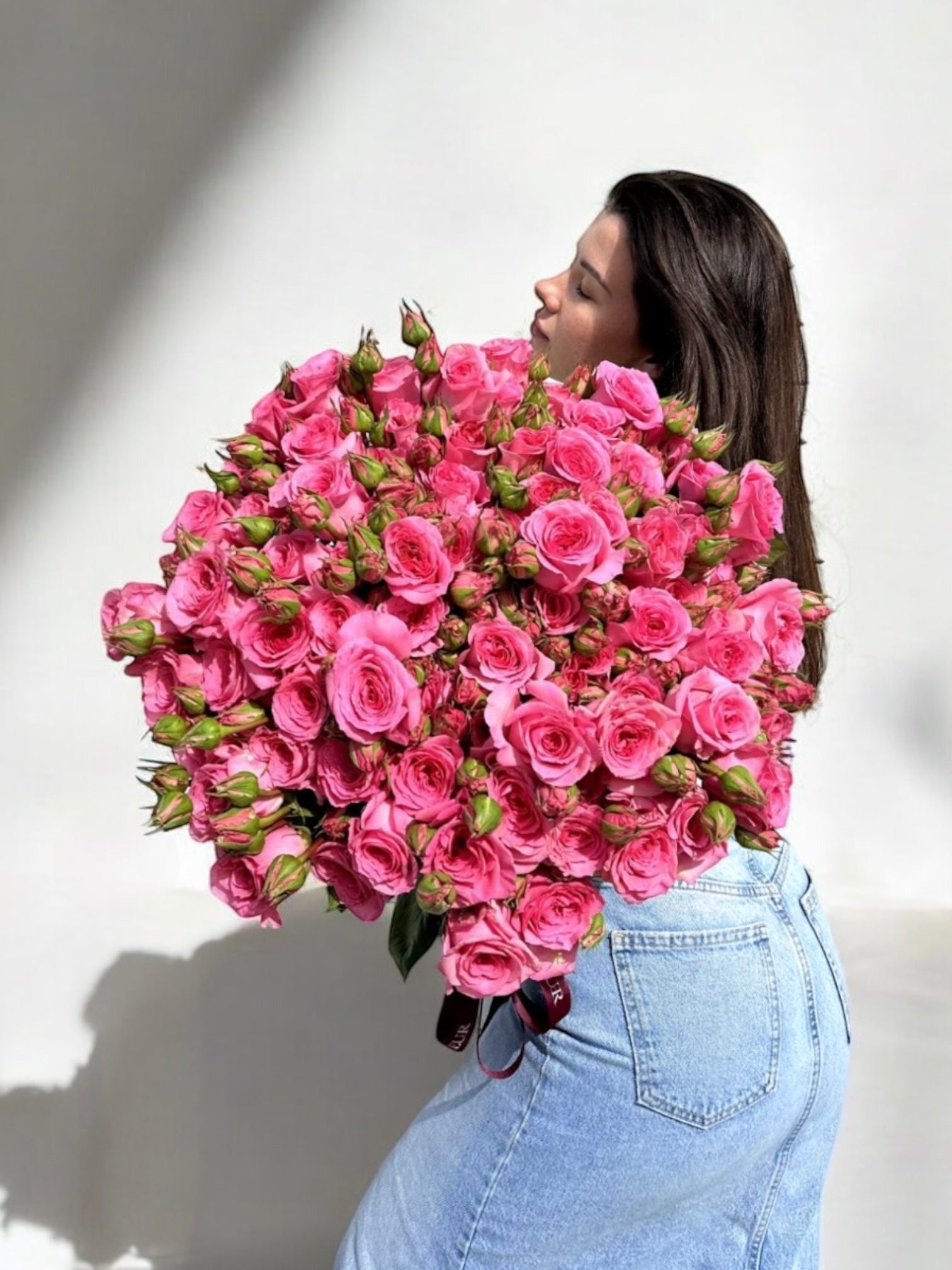 Love is in the air - Bouquet 50 Garden spray roses - Maison la Fleur