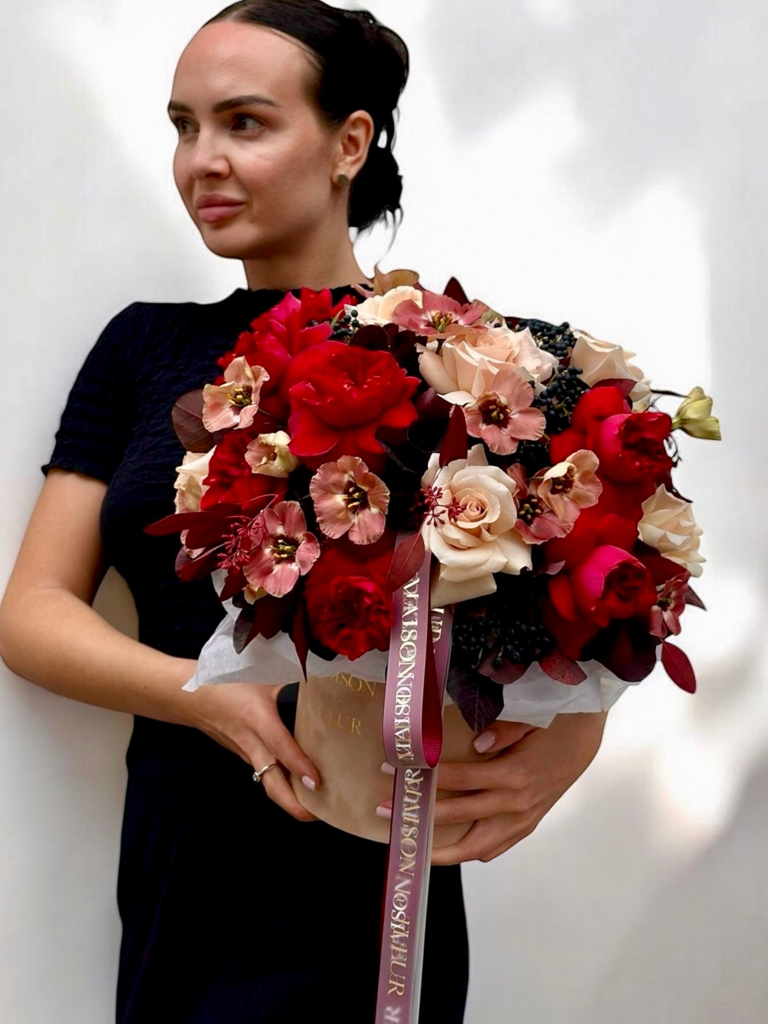 Ruby Star - Dutch hydrangea, European Lisianthus, David Austen garden roses, seeded viburnum - Maison la Fleur