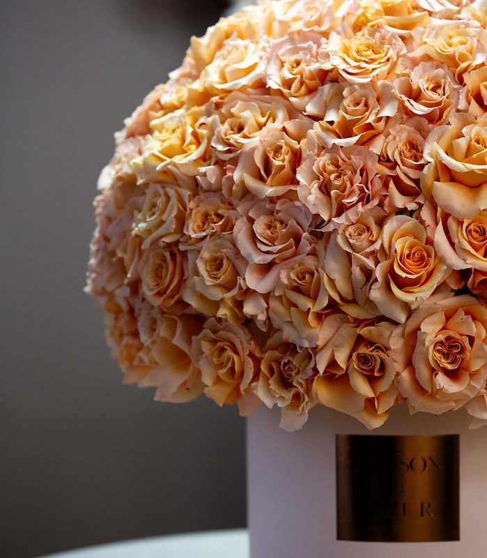 Shimmer - premium roses extra large arrangement - Maison la Fleur