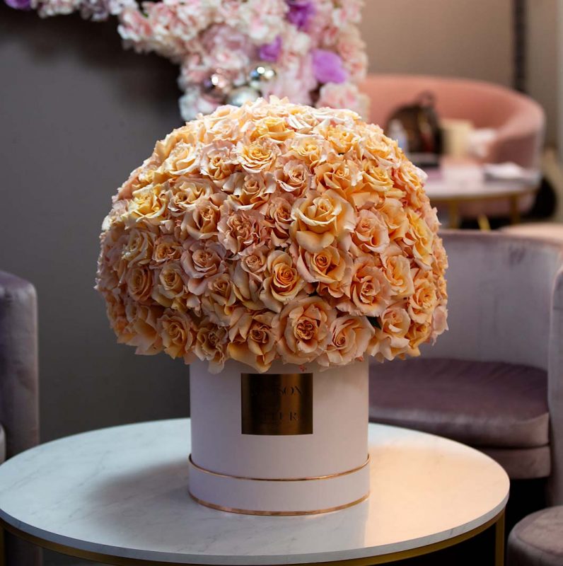 Shimmer - premium roses extra large arrangement - Maison la Fleur