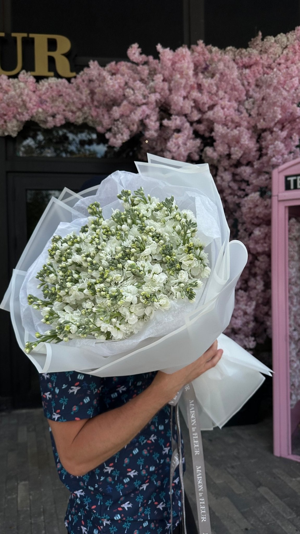 "Stock" On You! - Mono bouquet made out of stock flowers - Maison la Fleur