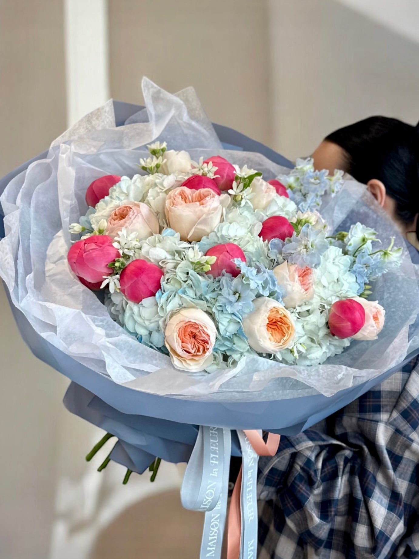 Tendresse Du Ciel - premium garden roses, peonies, hydrangea, ranunculus, and tweedia flower - Maison la Fleur