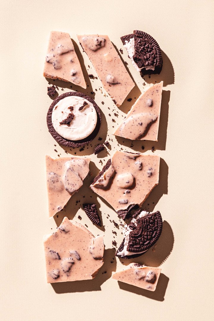 Cookies & Cream Gourmet Chocolate Bar - Maison la Fleur