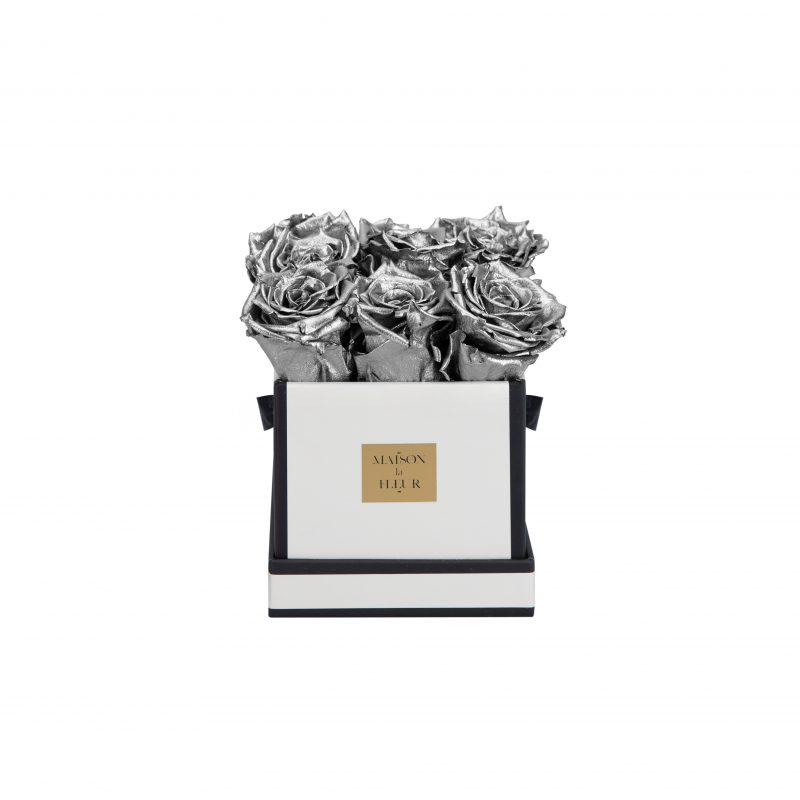 Flawless classics square box with a premium preserved roses - Maison la Fleur